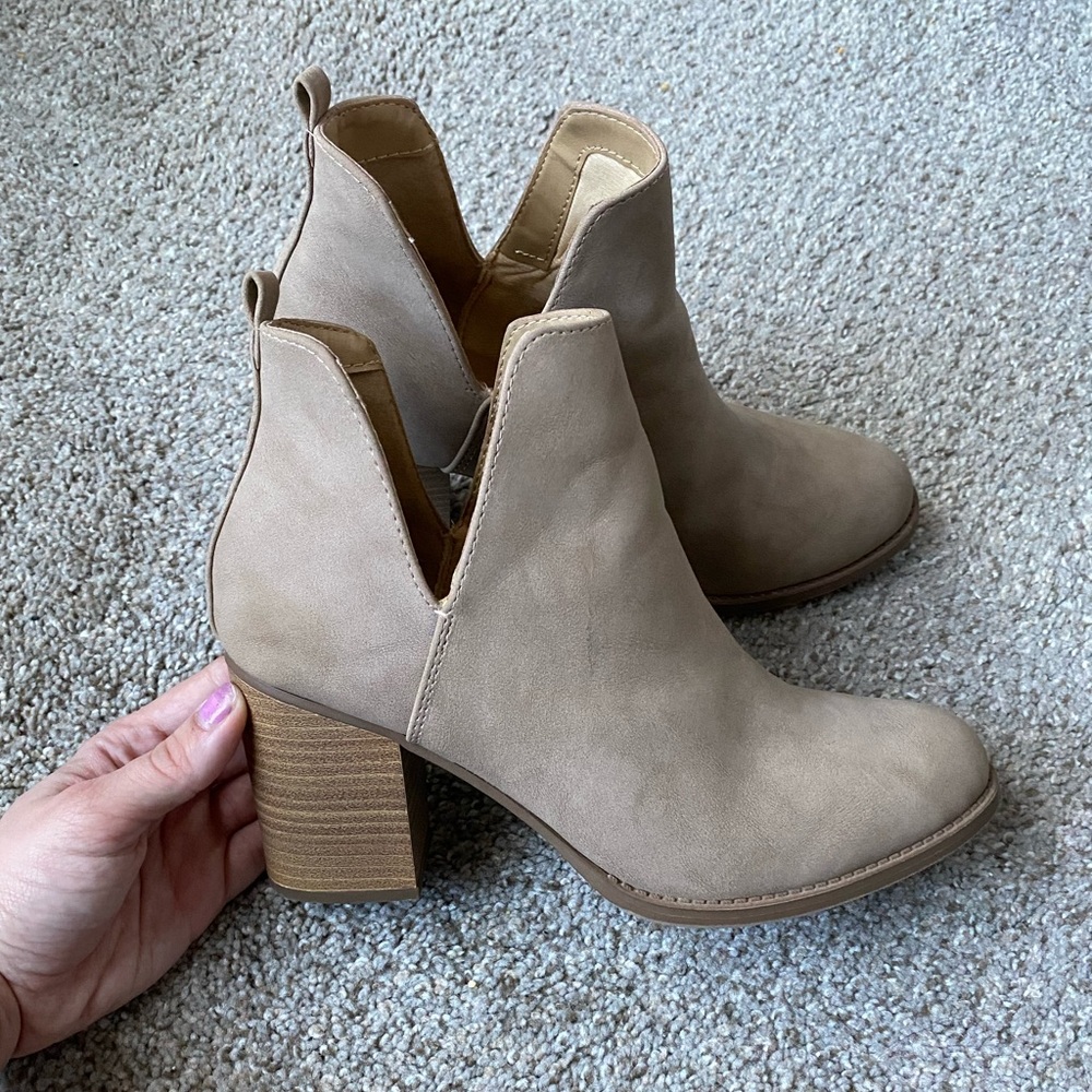 Taupe Heeled Booties